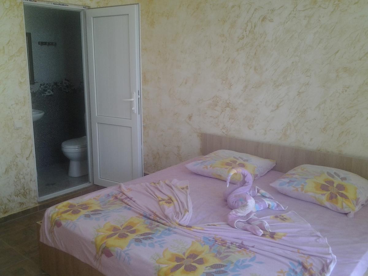 Merab House Batoumi Extérieur photo