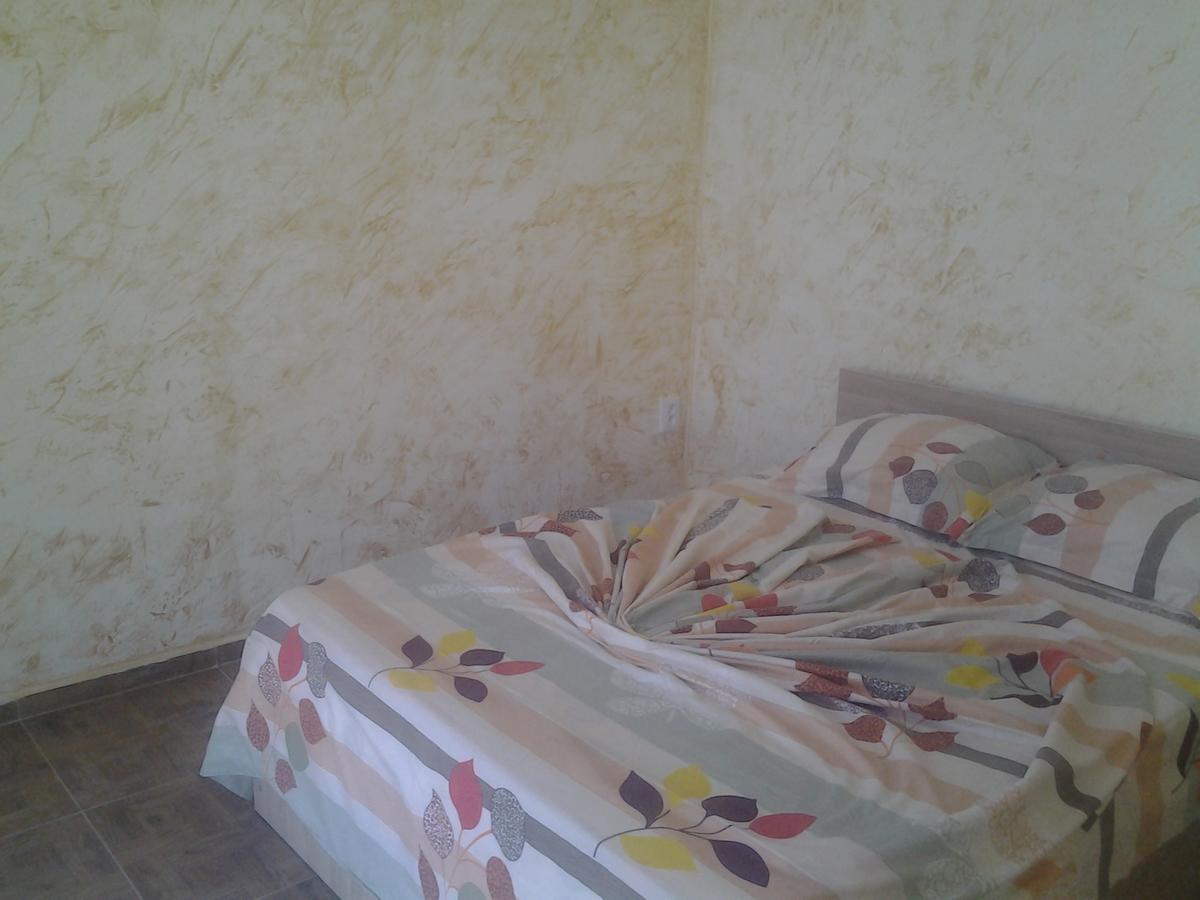 Merab House Batoumi Extérieur photo