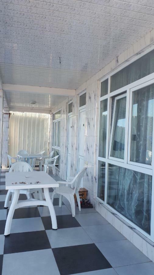 Merab House Batoumi Extérieur photo